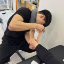 테이핑 및 마사지 이완운동 이미지