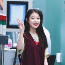 아이유 안경원 이미지