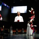 Performance theater 이미지