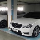 벤츠/ w212 / E63AMG / 2010년 8월 / 64000km/ 5550만원(인도금 1300가량) / 부산 / 한성정식 / 개인 이미지