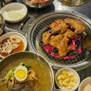 꿀꿀이돼지김치찜 | 경산 영남대 고기집 돼지갈비 맛집 꿀꿀이숯불촌