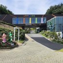 연못 속 풍경 | 원주 동화마을수목원 숲길과 계절 풍경