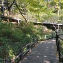 북한산자락길 입구 화장실 이미지