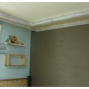 깔끔하고 시원한 거실로 꾸미기 - 몰딩/거실벽지 페인팅 이미지
