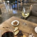 트리니코스 | [트리니커피 베이커리카페] 일산밤리단길점