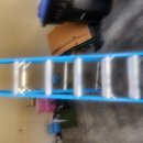 Werner 워너 6ft A형 사다리 (Heavy Duty 250lbs 등급) 판매합니다 상태 최상입니다 이미지