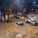 폭풍 홍수 우박 지진: 브라질 모잠비크 볼리비아 인도네시아 알제리 파푸아뉴기니... 이미지