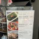 뉴니(NEWNEE) 이미지