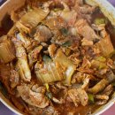 돼지랑김치랑 이미지