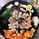 돼지집 김치찌개 | 수원역 삼겹살집, 야장 감성 가득한 "장가네솥뚜껑 수원역점" 메뉴/가격/영업시간 내돈내산 솔직후기