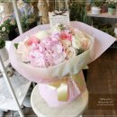 [일산꽃집/예쁜꽃다발파는곳] 봄에 선물하시기 좋은 아름다운 꽃다발선물 이미지