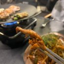 [춘천 퇴계동 닭갈비] 춘천 실내 캠핑 분위기 속 &#34;웅쓰춘천맛집&#34; / 닭갈비,닭목살 후기