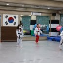 경희대 부부 태권도 이미지