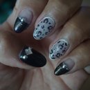 블링블링 셀프 네일아트 | [소확행 ‘셀프네일’] - 보라빛 그라데이션과 블링블링 나비 포인트! 나만의 셀프 네일아트