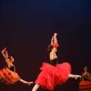 춤으로 여는 세상 이미지