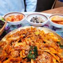 믿음식탁 | 푸짐함에 반하다! 위례 오봉식탁 제육볶음 한상, 솔직 후기 (무한리필은 덤!) 😉