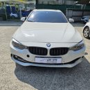 4시리즈 차량, 전방 단독사고 자차수리 진행하며, 후기형LCI M4컨버전! 수입차신형개조,대전 낭만무역...