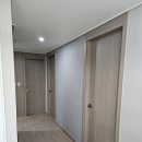 씨유 위례우미린점 | 하남인테리어필름 위례숲우미린 아파트 샷시 문짝 걸레받이 현대보닥 S260 시트지 리폼 현장