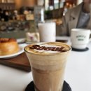 카페(cafe)모퉁이 | 분위기, 빵, 커피 뭐 하나 빠지지 않는 곳! 장기동카페 소굴1850 후기(주차)