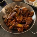 윤씨네왕족발 이미지