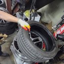 한성도료도장(주) | [서대문구 휠 복원] "교환한 거 아니죠?" BMW 520i 휠 긁힘 수리 비용 아끼고 완벽 복원한 후기