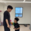 대구시달서구장애인이동지원센터 | 대구 달서구 특수체육센터] 이룸 특수체육 운동 발달...장애 아동 1:1 특수체육 수업 - 이동하며 줄넘기