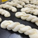 주연과조연 | 극한직업 조연 아닌 주연 꽈베기 당진 베이커리 알아보기