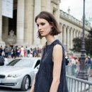 단발머리 이미지