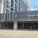 브라운스톤 앞 버스정류장 이미지
