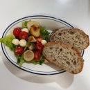 오근농장 | 연휴 하루도 없는 건 반칙이지.