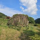 고인돌(보호각) 이미지