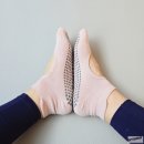 쓰리핸드짐(3hand gym) | 아사나 필라테스양말 오픈탑 &amp; 니삭스 사용후기
