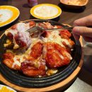 돈치킨 앞 | [파주 치킨 맛집] 돈치킨 통일동산점 '순살치즈불닭' 애견동반 후기