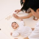 사진으로 본 새로운 세상 | 서울 아기 백일사진 홈스냅 촬영 후기_오는계절스냅