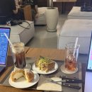 비아트 | 성수역 카페 디저트 맛집 비아트성수 피스타치오 호두 말렌카 솔직후기
