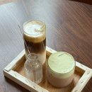 서교1길 | 홍대입구 분위기 좋은 커피 맛집 카페리프 서교점