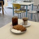 한대앞 카페 포핀 소금빵과 포핀커피 후기