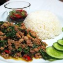 태국요리- 파카파오무쌉(Phat Krapow Moo Sab-Fried Ground Pork with Holy Basil), 한국인들의 입맛에 맞는 요리 이미지