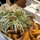 지붕위에파닭 이미지