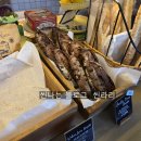르뱅룰즈 선릉점 초코바게트 후기, 오렌지 향 더해져 더 매력적인 빵