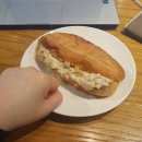 소초초등학교 | [강남] 스타벅스 강남서초초교점 후기 | "치킨 &amp; 머쉬룸 멜팅 치즈 샌드위치" 솔직리뷰 | 맛, 칼로리...