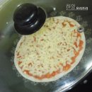 산뜻한 피자 ‘B.L.T 피자’ 이미지