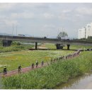 갤러리아백화점 앞 이미지