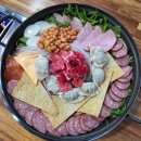 ㈜매일관광 | 파주 헤이리 맛집, 비주얼에 놀라고 맛에 반한 '송탄부대찌개' 프리미엄 후기