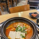 놀부보쌈과 부대찌개김치찜 이미지