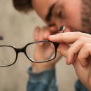 안경, 봄날 이미지