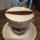 와이덴 | 서울 성수동 맛집 카페 와이덴 성수 아인슈페너 내돈내산 후기