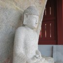 영주 흑석사 석조여래좌상 이미지