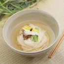 옛날잔치국수 이미지