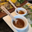 세오 | 레드리본 가득한 신짜오 본점 수성못 쌀국수 후레쉬롤 고이 꾸온 반 세오 내 돈 내산 주차 정보 솔직 후기